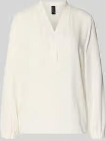 Marc Cain Elegante Witte Blouse met V-Hals en Lange Mouwen White Dames