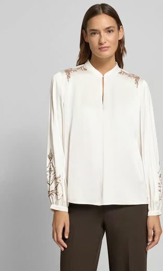 Marc Cain Blouse van viscosemix met druppelvormige hals en stitchings - Foto 2