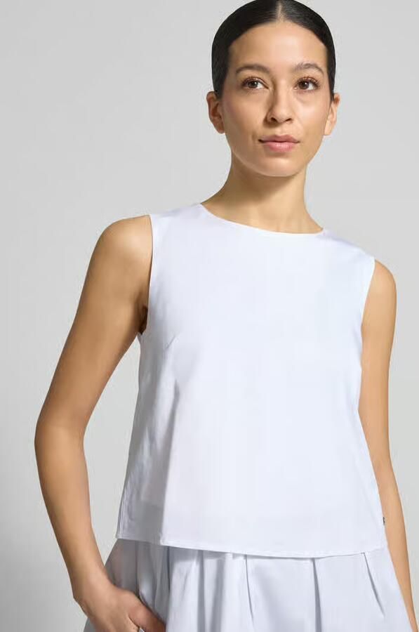 Marc Cain Blouses T-shirt met volantrand en ronde halsuitsnijding