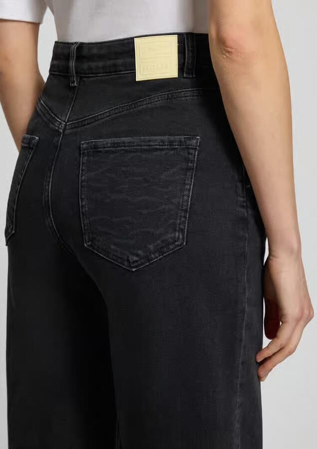 Marc Cain Jeans met wijde pijpen en steekzakken - Foto 2