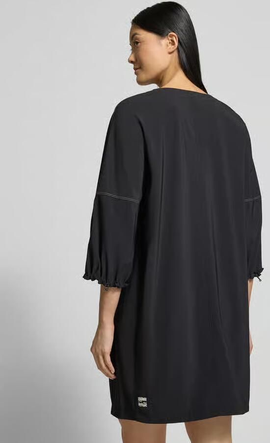 Marc Cain Knie-lange jurk met V-hals