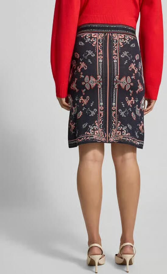 Marc Cain Knielange gebreide rok in all-over look - Foto 2