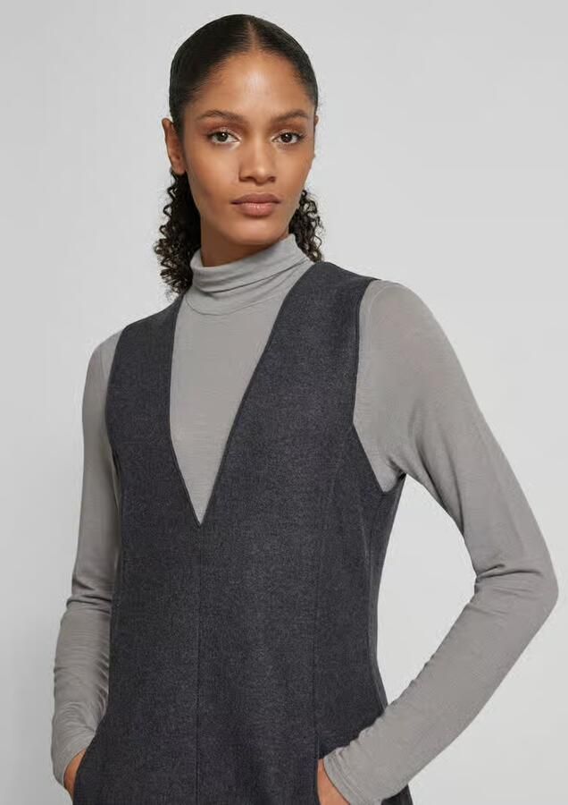 Marc Cain Mini-jurk met V-hals
