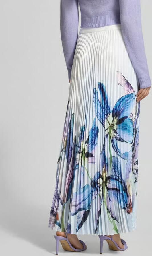 Marc Cain plissérok met labeldetail en zijritssluiting