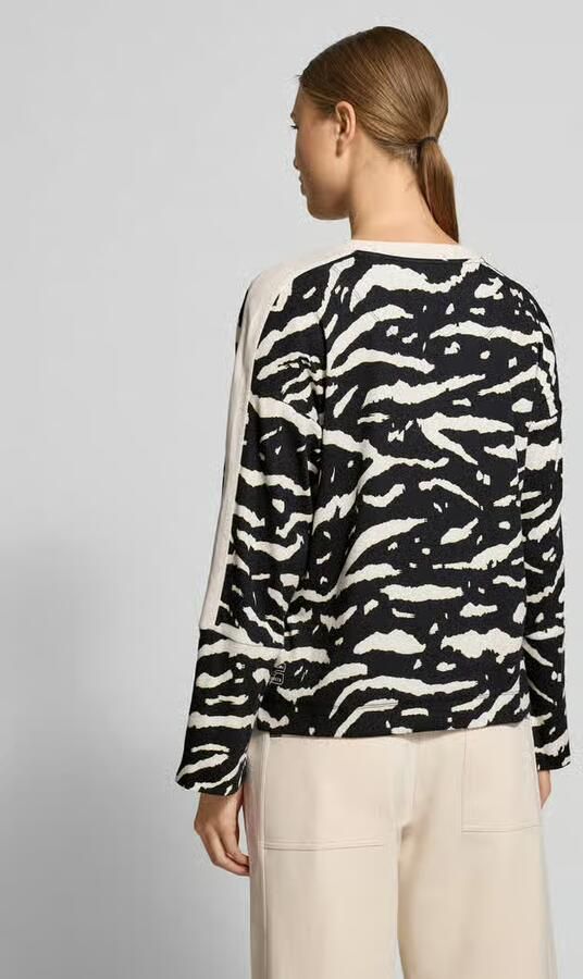 Marc Cain Pullover met kapmouwen - Foto 4