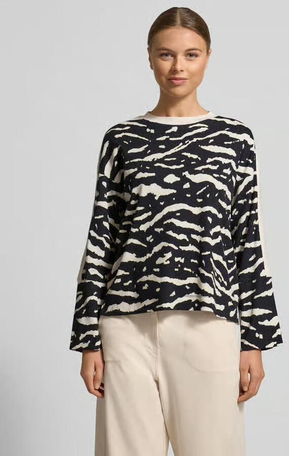 Marc Cain Pullover met kapmouwen - Foto 3