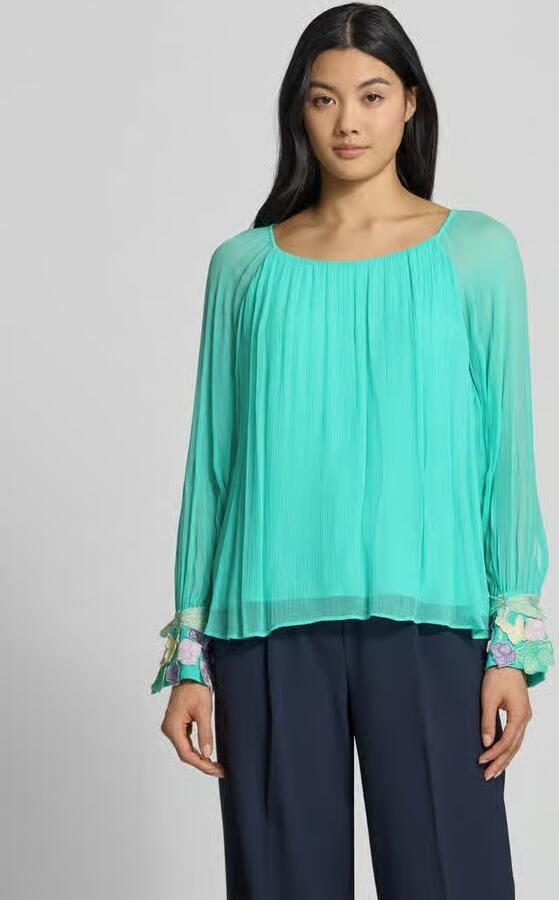 Marc Cain Regular fit blouse met bloemenapplicaties - Foto 2