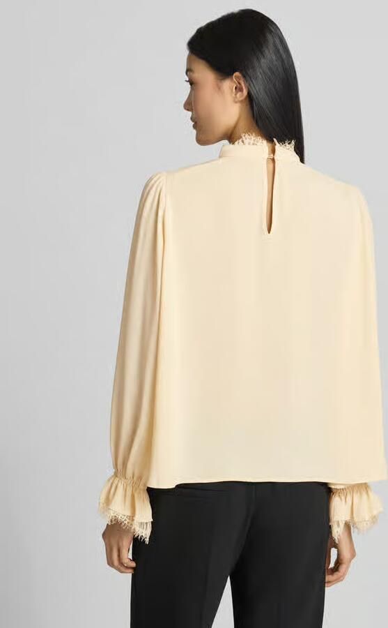 Marc Cain Regular fit blouse met kant - Foto 3