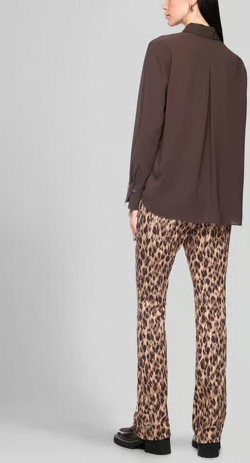 Marc Cain Regular fit longline overhemdblouse met sierknopen - Foto 2