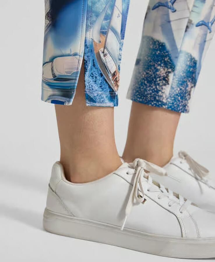 Marc Cain Regular fit sweatshorts met labelstitching - Foto 2