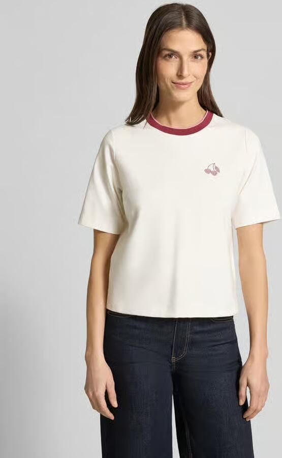 Marc Cain Regular fit T-shirt met strass-steentjes - Foto 3
