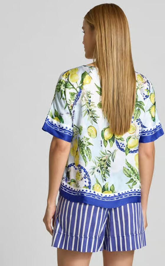 Marc Cain relaxed fit T-shirt van zuivere viscose met florale all-over print