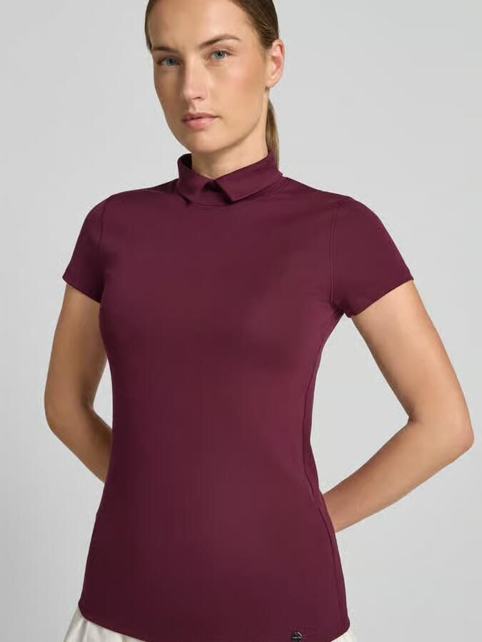 Marc Cain slim fit T-shirt met hoogsluitende polokraag