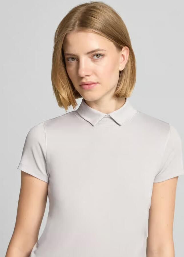 Marc Cain slim fit T-shirt met hoogsluitende polokraag - Foto 2