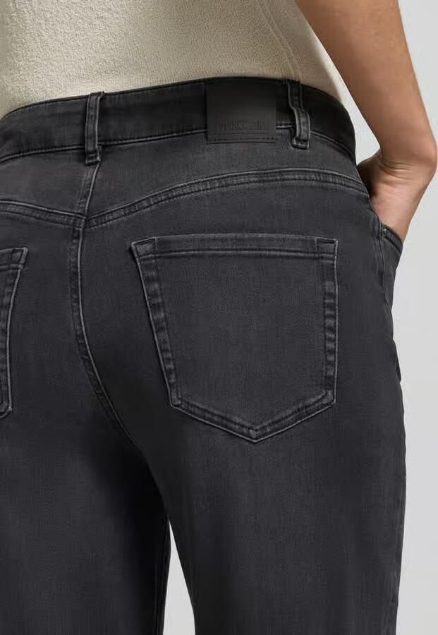 Marc Cain straight fit jeans van katoenmix met all-over strass-steentjes