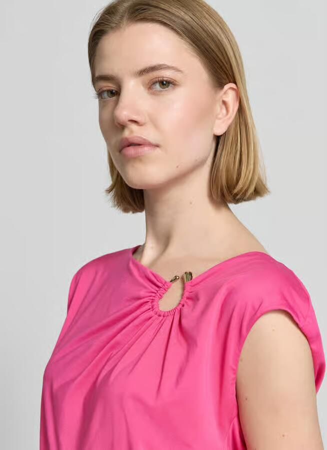 Marc Cain T-shirt met asymmetrische hals - Foto 3
