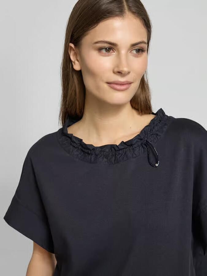 Marc Cain t-shirt met steekzak aan de zoom
