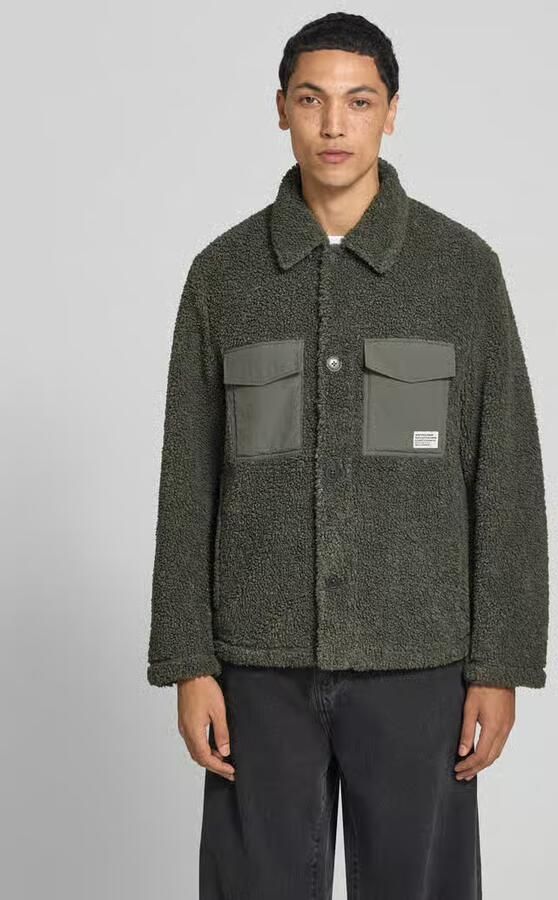 Marc O'Polo DENIM Regular fit hemdoverhemd met paspelzakken op de borst - Foto 3