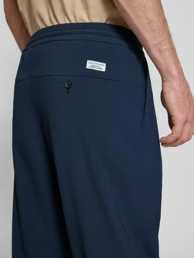 Marc O'Polo DENIM Relaxed fit bandplooibroek met viscose model 'VIGGO CROPPED' - Foto 2