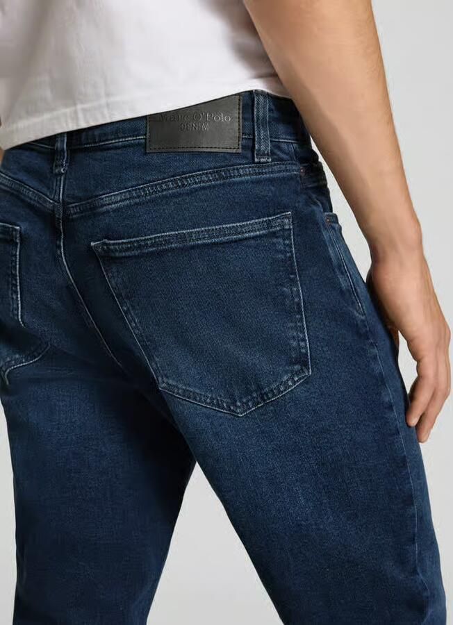 Marc O'Polo DENIM Tapered fit jeans van katoenmix model 'ARIC' - Foto 2