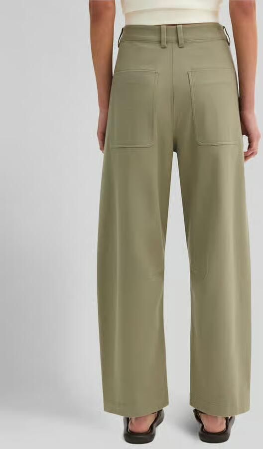 Marc O'Polo barrel fit jeans van katoenmix met opgestikte zakken