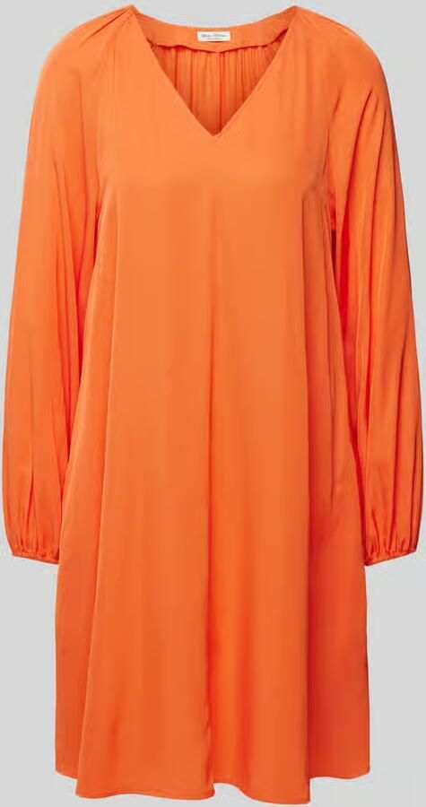 Marc O'Polo Knielange jurk van viscose met V-hals - Foto 4