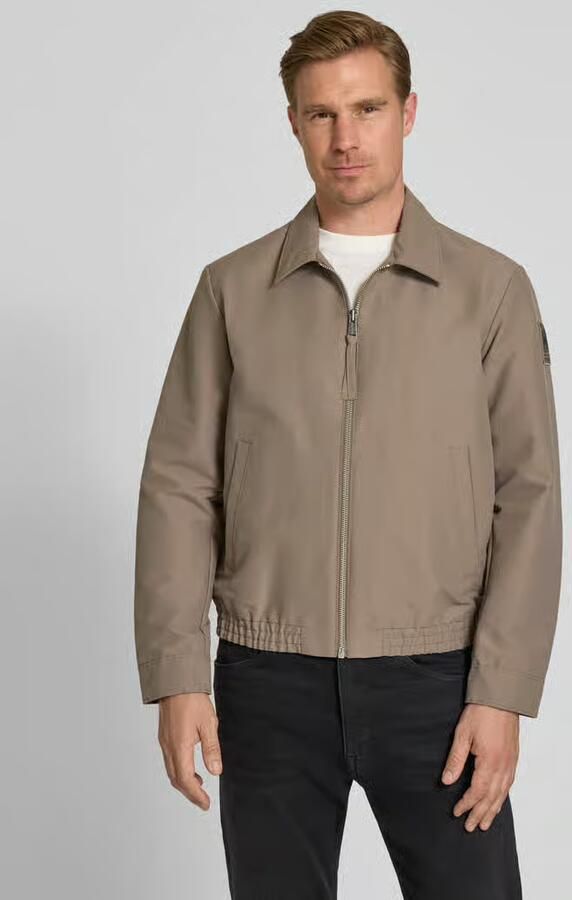 Marc O'Polo regular fit blouson met labelpatch × DFB Travel collectie - Foto 4
