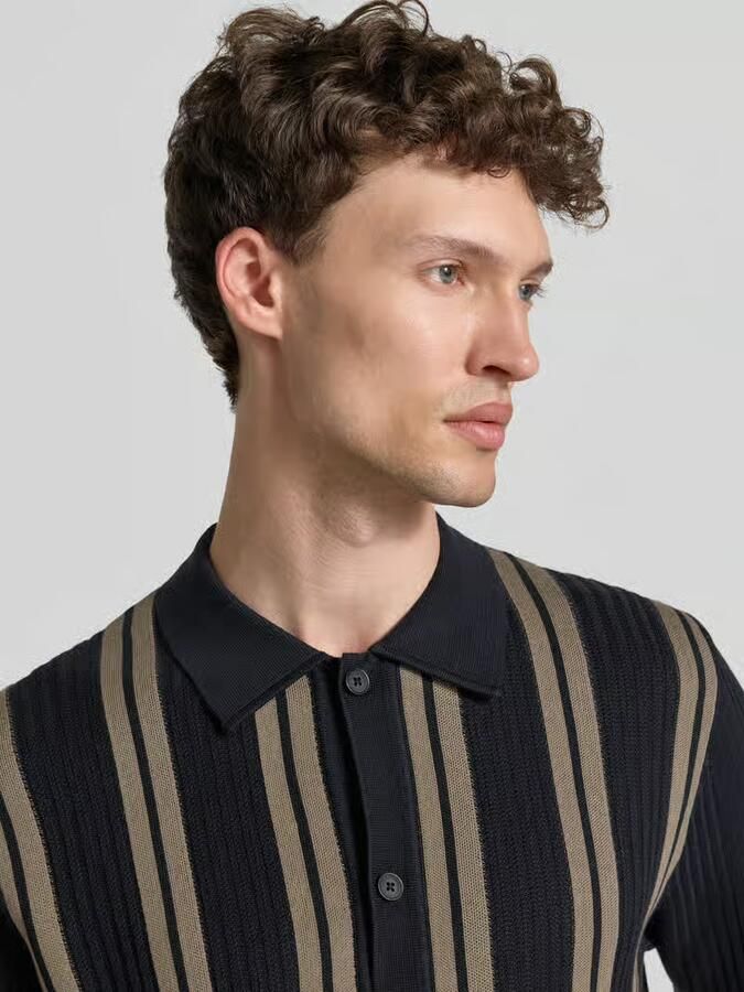 Marc O'Polo regular fit poloshirt van puur katoen × DFB Travel collectie