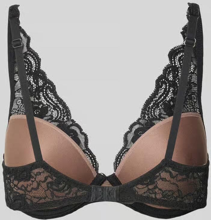 MARIE JO Beha van kant model 'Cyrile'
