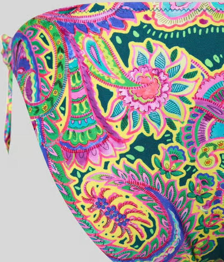 MARIE JO slim fit bikinibroekje met allover paisleyprint model 'Lise'