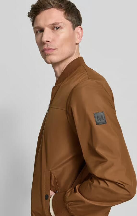 Matinique Jack met opstaande kraag model 'clay'