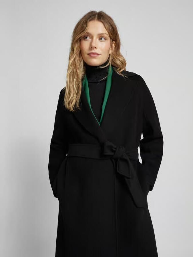 Max Mara Studio Lange jas van scheerwol met strikceintuur model 'CLES'