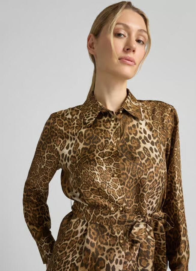 Max Mara Studio Regular fit blouse met lange mouwen van pure zijde