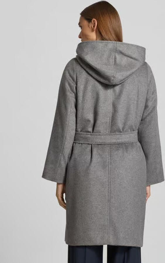 Max Mara Studio Regular fit lange wollen jas van zuivere scheerwol model 'NEWMANG'