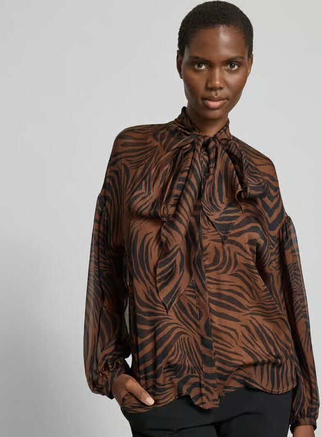 Max Mara Studio relaxed fit zijden blouse met strik model 'BALLATA'