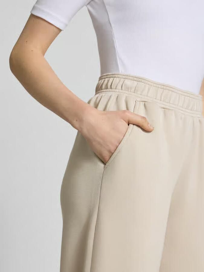 MbyM Wide leg stoffen broek met steekzakken model 'Asaka'