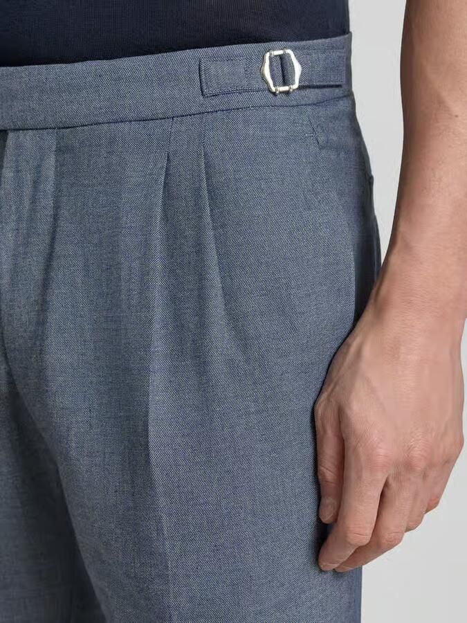 MCNEAL regular fit pantalon met persplooien en achterzakken