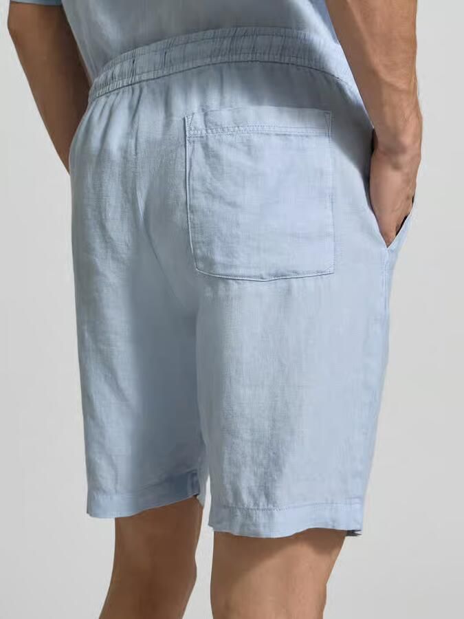 MCNEAL Shorts met elastische tailleband en achterzak