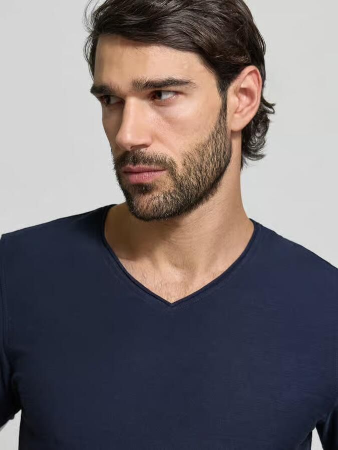 MCNEAL T-shirt met V-hals