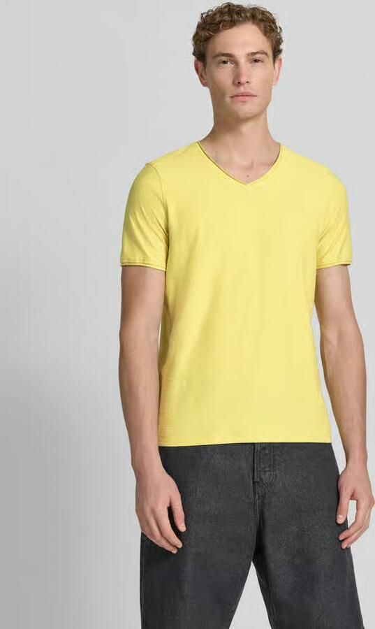 MCNEAL T-shirt met V-hals en rolzoom - Foto 4
