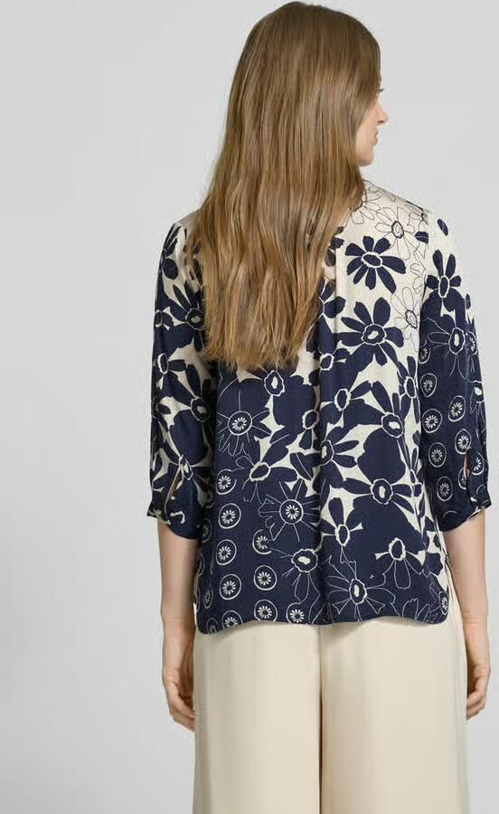 Milano italy Blouse van pure viscose met tuniekkraag