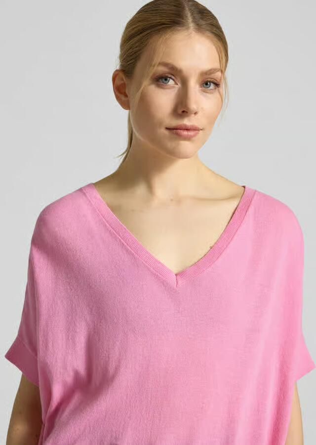 Milano italy Gebreid shirt van katoen-linnenmix met V-hals