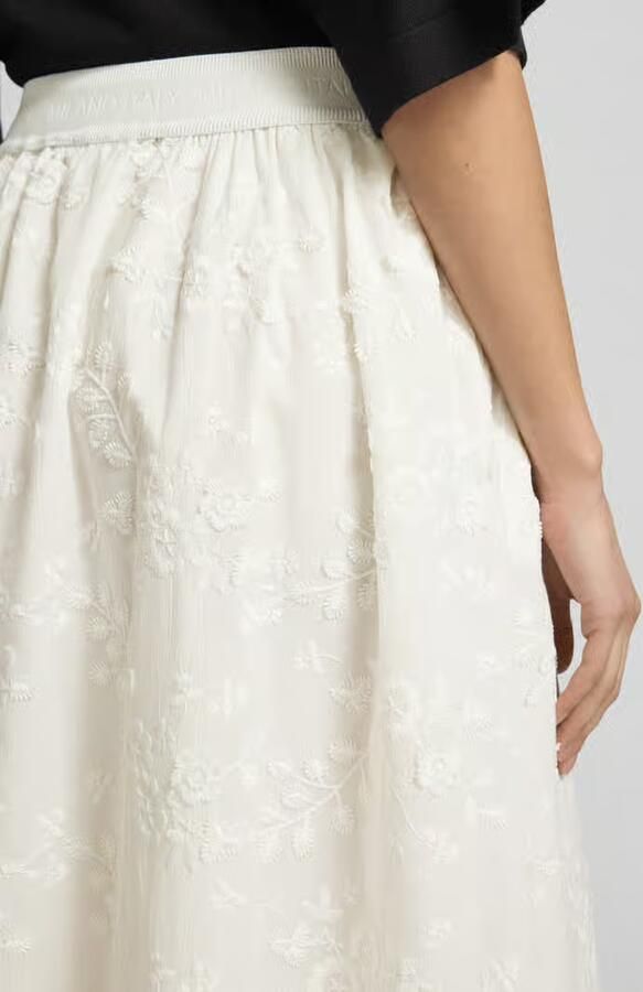 Milano italy midirok met stitchings