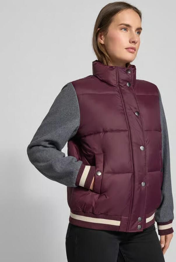 Milano italy Regular fit gewatteerd jack met opstaande kraag