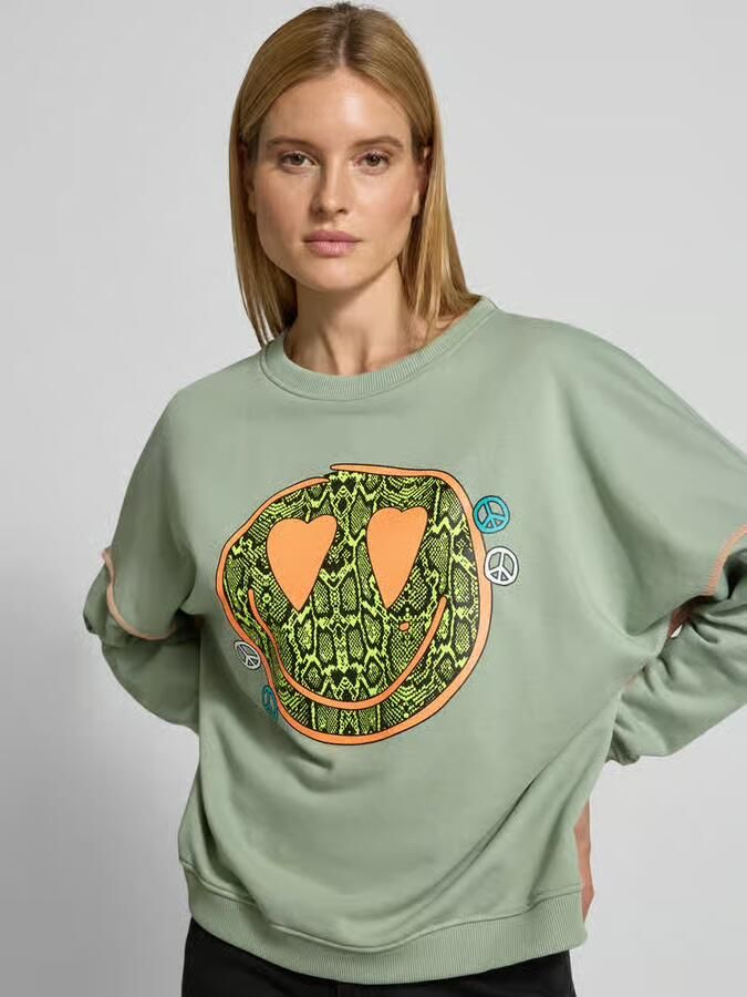 Miss goodlife Oversized sweatshirt met motiefprint model 'Heartface' - Foto 2