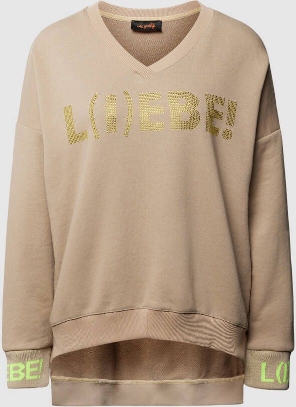 Miss goodlife Sweatshirt met siersteentjes model 'L(I)EBE!'