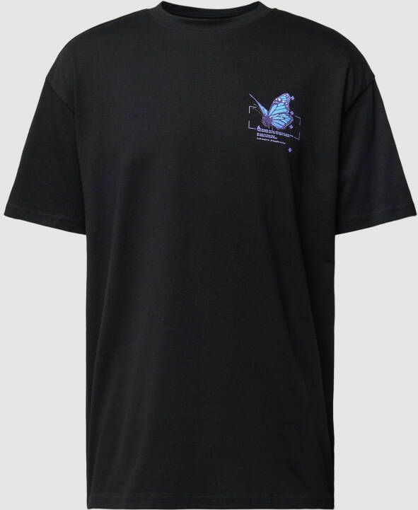 Mister tee T-shirt met motiefprint model 'GRID HEAD BUTTERFLY OVERS'