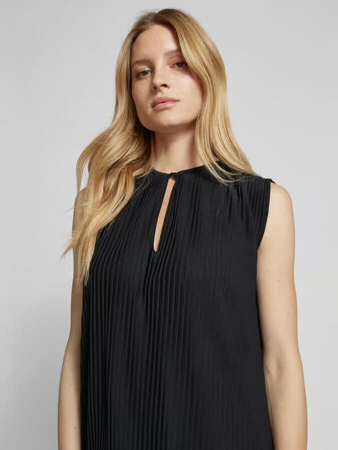 MaxMara Leisure Tapered fit stoffen broek met plissévouwen model 'ROLANDA'