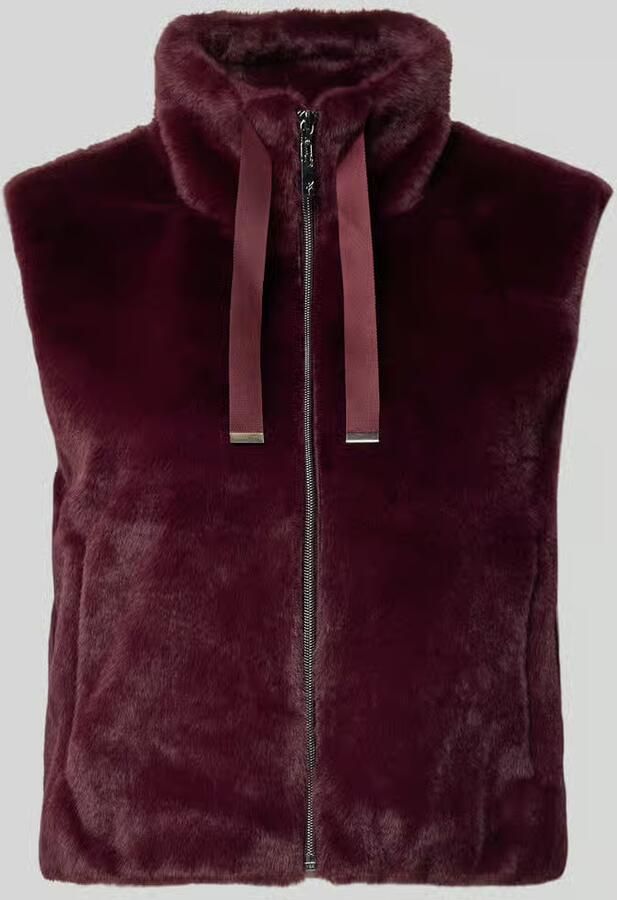 Monari Bodywarmer van imitatiebont met opstaande kraag