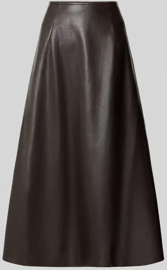 Monari Midirok in leerlook met bandplooien
